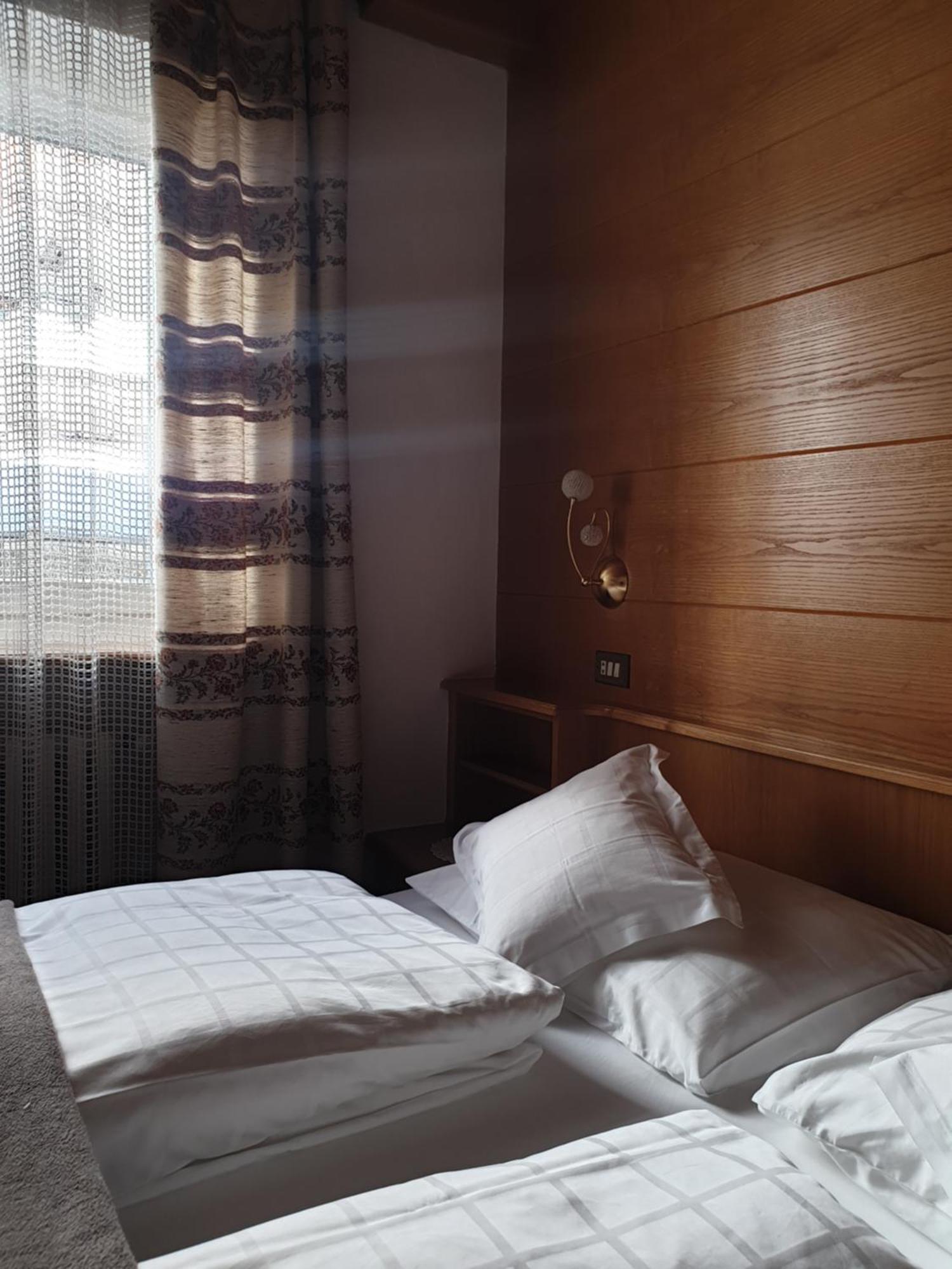Garni Le Chalet Santa Cristina Val Gardena Экстерьер фото