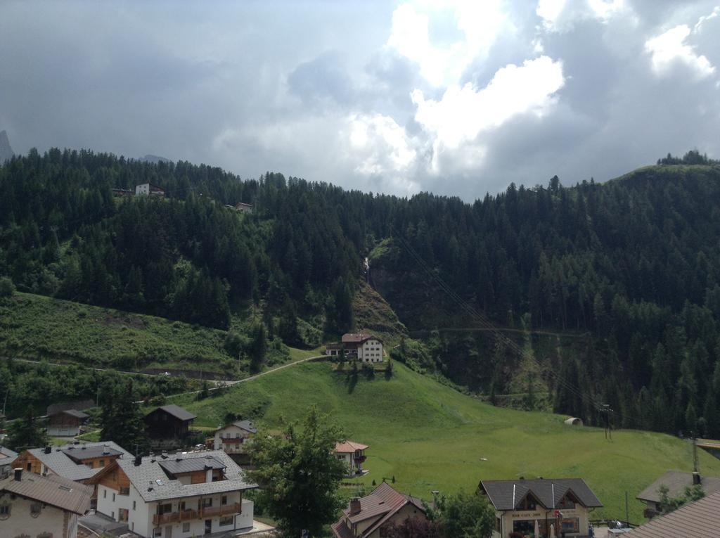 Garni Le Chalet Santa Cristina Val Gardena Экстерьер фото