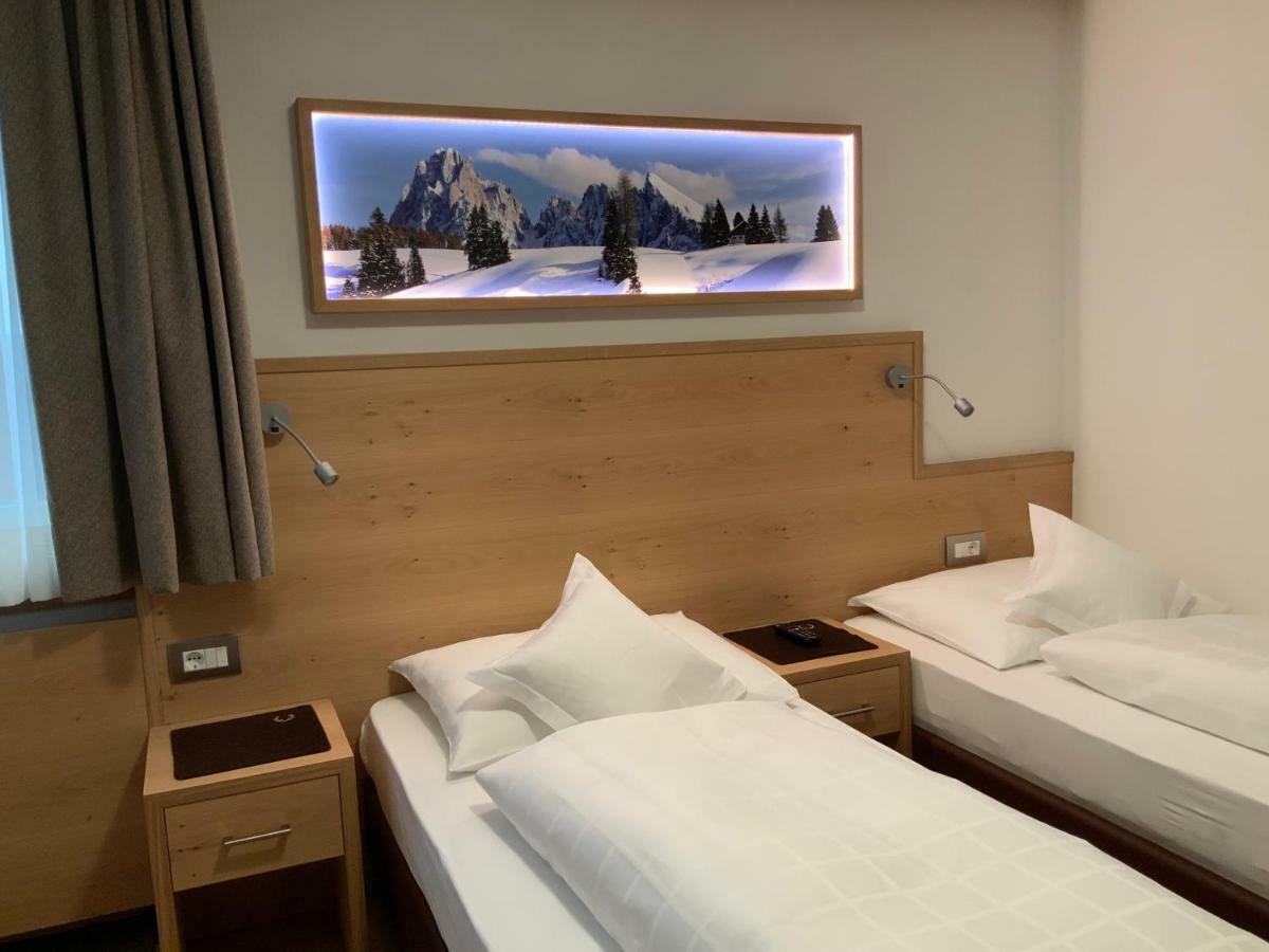 Garni Le Chalet Santa Cristina Val Gardena Экстерьер фото